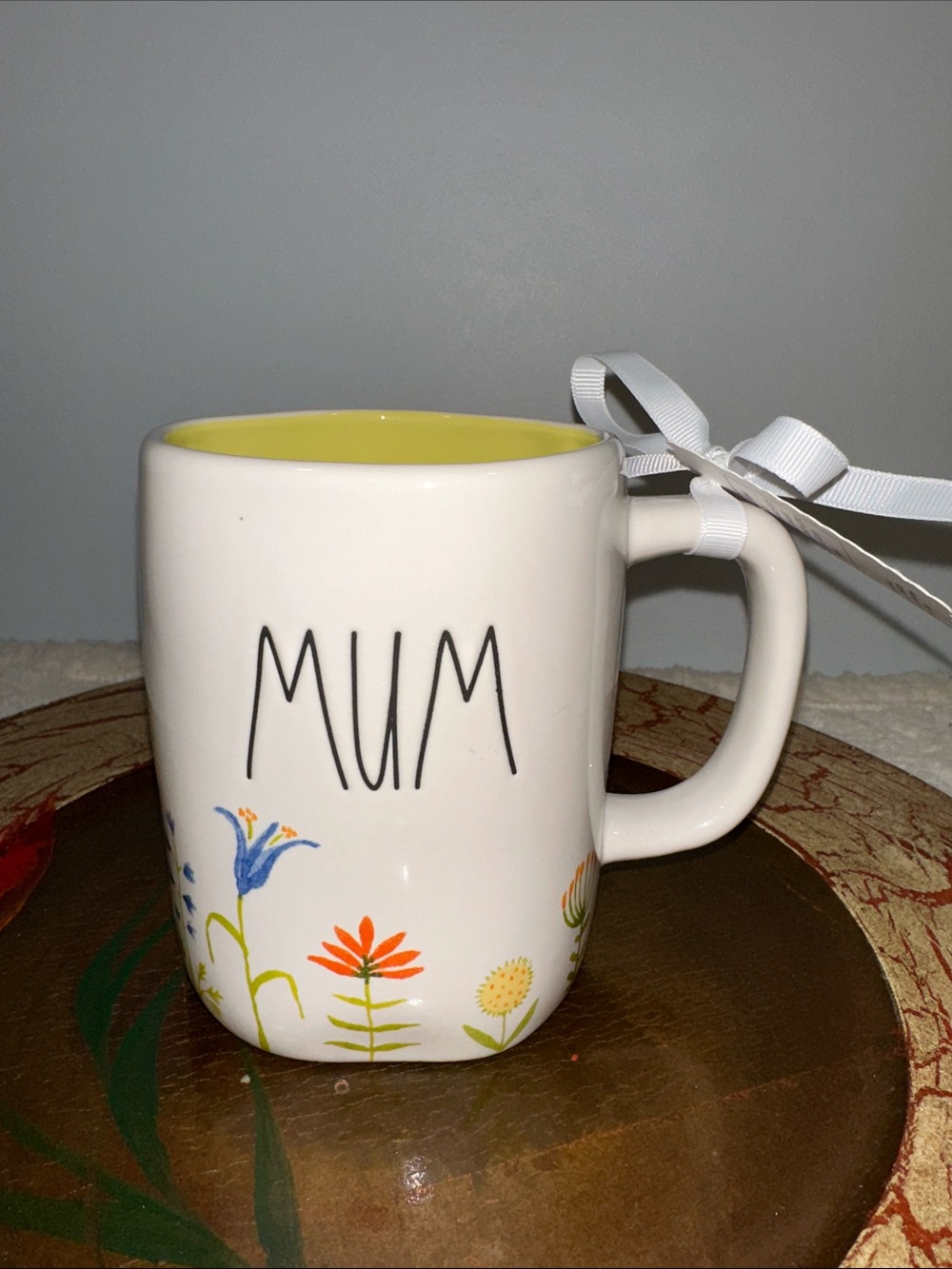 RAE DUNN. Artisan Collection by Magenta MUM Creamy White Black Floral Coffee Mug